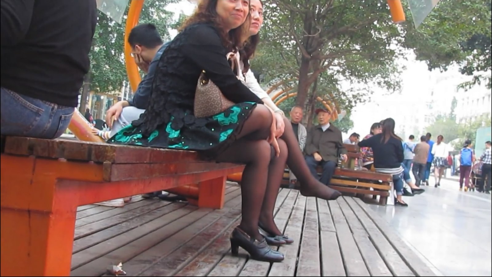 streetsnapfootm[00 00 24][20181202 112257 9]